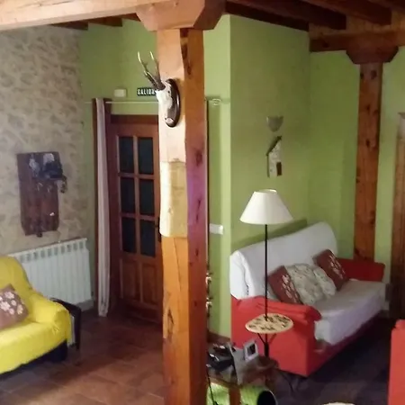 Bed & Breakfast Casa Rural Calle Real Torremocha de Ayllon
