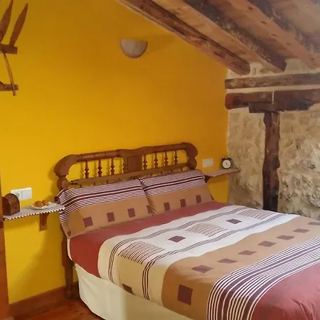 Casa Rural Calle Real Bed & Breakfast Torremocha de Ayllon
