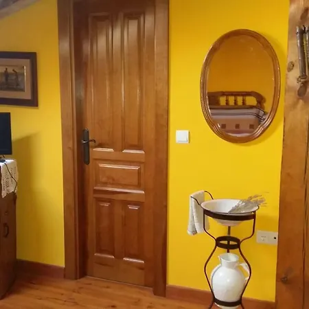 Bed & Breakfast Casa Rural Calle Real 3*